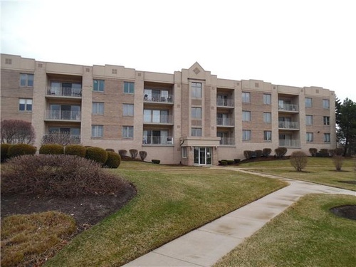 15705  RAVINIA AV  Unit 306