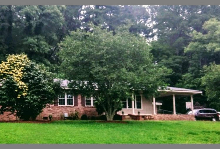 636  Carter Road,  Arkadelphia AR 71923